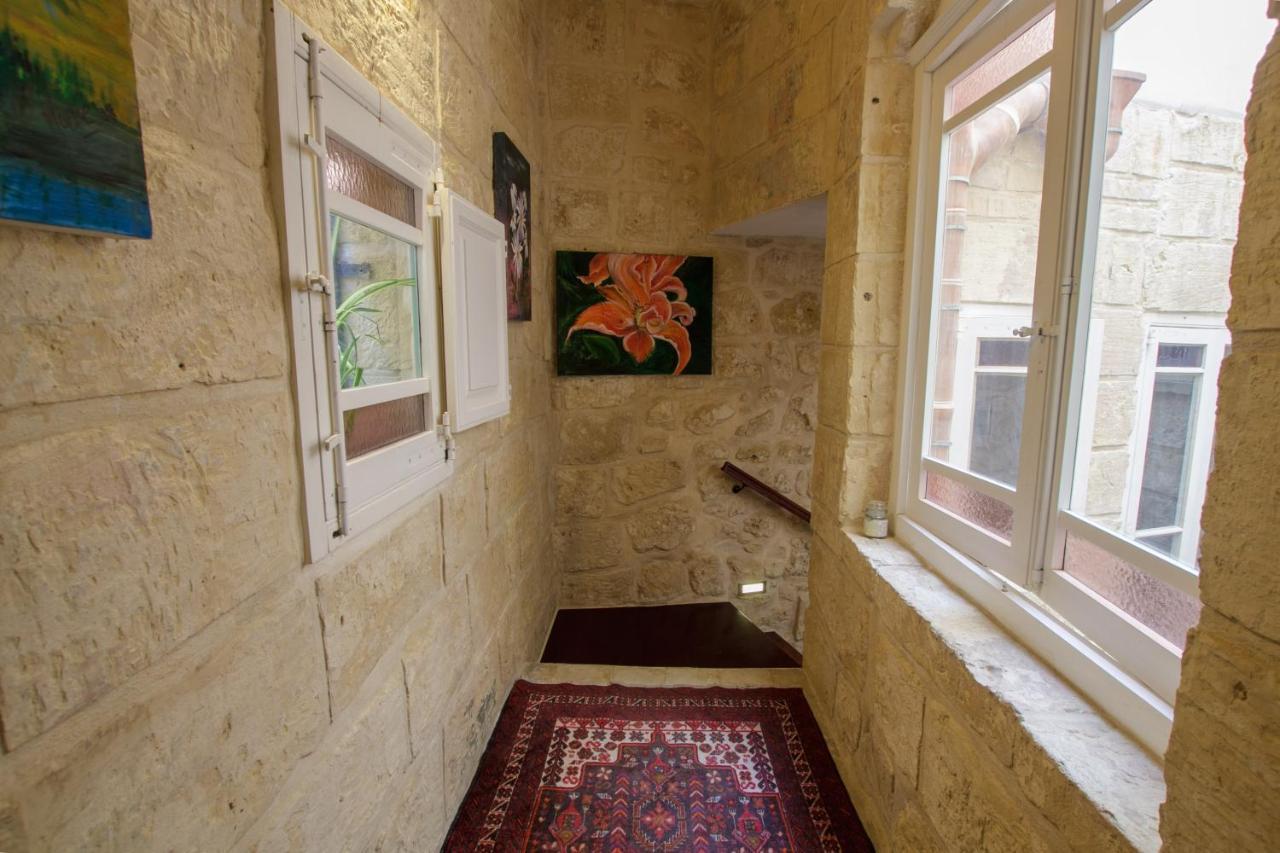 Villa Town House Steeped In History Rabat Exterior foto